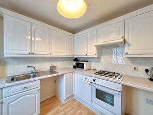 Photo 6- click for photo gallery